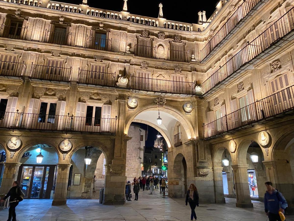 Apartamento Plaza Mayor Salamanca Con 2 Balcones A La Misma Plaza Mayor المظهر الخارجي الصورة